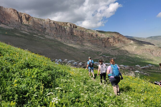 2 Day Hiking Homestay Tour in Remote Villages of Guba - Your first night: floor sleeping in a mountain homestay