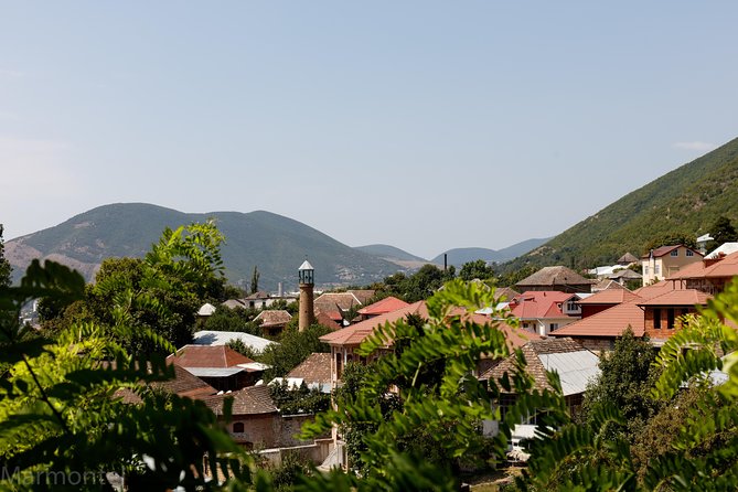 2-day Shamakhi-Gabala-Shaki Private Tour - Day 1: Shamakhi highlights, mosques, lake views, and a mountain-resort finish