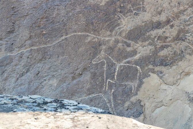 3 day tour in Azerbaijan - visit most of sightseeings - Ateshgah Fire Temple and Yanar Dag: two kinds of fire