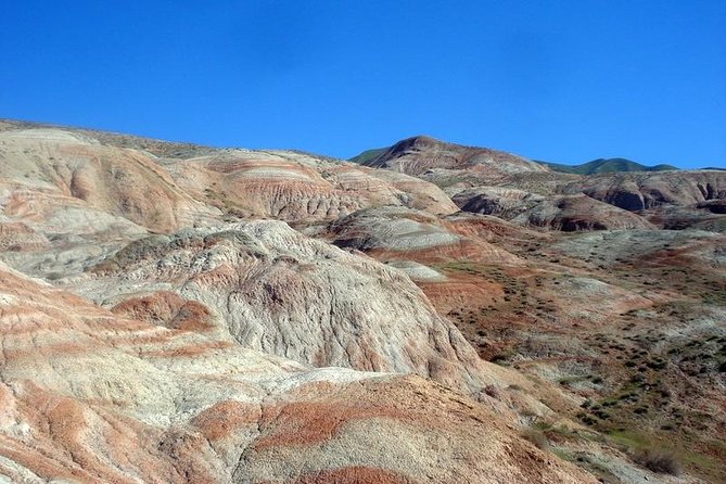 3-hour Candy Mountains Small Group Trip - What to wear: clay, shoes, and the simple fixes that save your trip