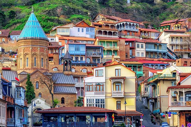 9 days Baku to Qabala - Sheki - Zaqatala - Sighnaghi and Tbilisi Private Tour - Day 1 arrivals: the airport-to-hotel buffer you will appreciate