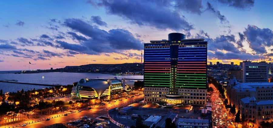 Baku: 3-Hour Private Night Tour (Yanardag & More) - Maiden Tower Photo Stop: A Landmark Worth Seeing Twice