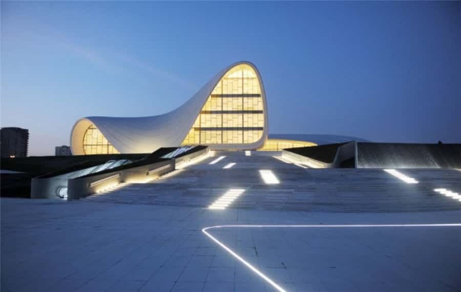 Baku: 3-Hour Private Night Tour (Yanardag & More) - Pickup and a Clean, Air-Conditioned Ride