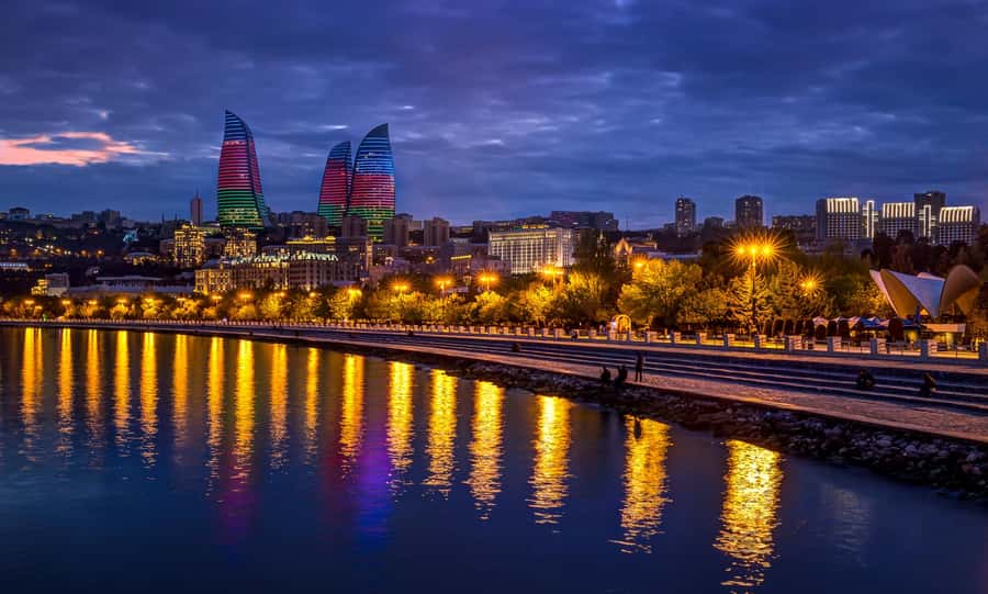 Baku: Caspian Sea Boat Tour with City Skyline Views - Crescent Mall, Sea Mall, Baku Eye, and the world’s biggest flag