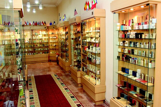 Baku City Tour with Heritage Tours / All Entrance Fees Inc - Stop 4: Azerbaijan National Carpet Museum, craft you can actually see