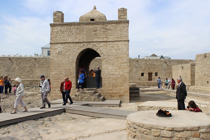 Baku : Gobustan, Absheron Sights Guided Day Trip Lunch included - Bibi-Heybat Mosque and Aquatic Palace for quick culture hits