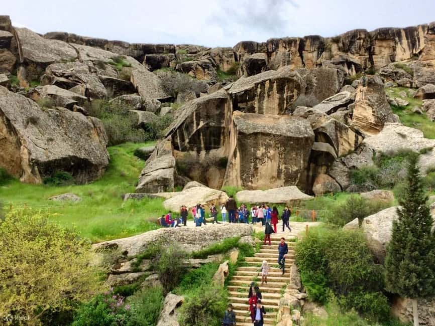 Baku: Gobustan-Absheron Tour with Hotel PICK UP and DROP OFF - Yanar Dag: the natural gas flames that keep burning