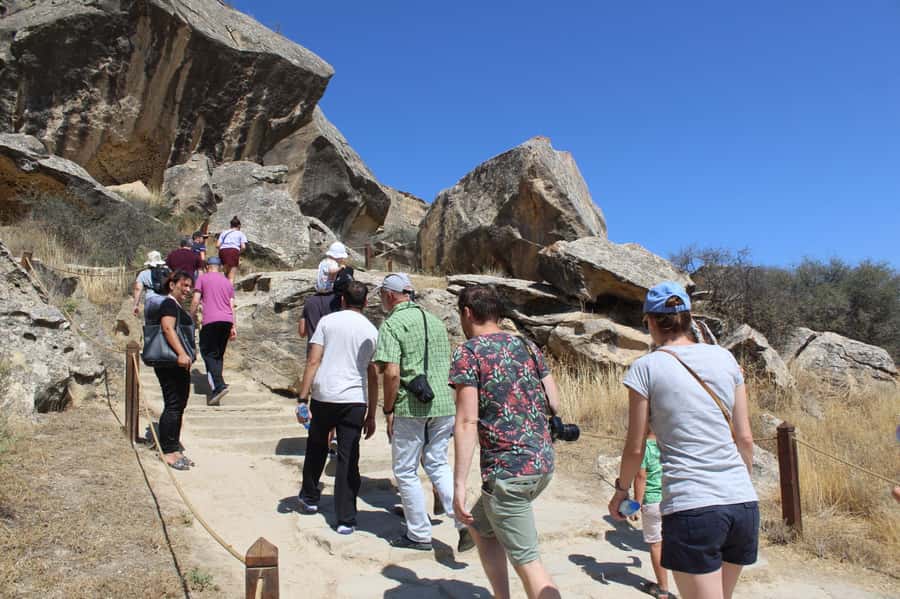 Baku: Gobustan & Absheron Trip - Absheron Peninsula photo stop and guided looks at the broader region