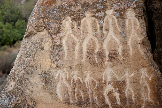 Baku Gobustan and Absheron guided tour + Free Airport Transfer - Gobustan Rock Art: caves, carvings, and 20,000 years you can actually see