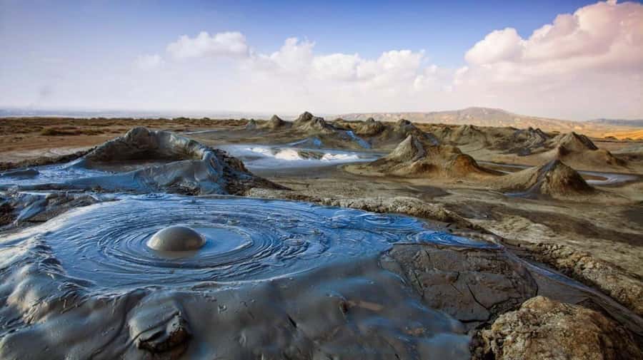 Baku: Gobustan, Mud Volcano, Fire Mount, Temple Lunch Entry - What to Pack, Especially for Summer Sun