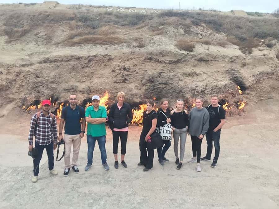 Baku: Gobustan, Volcanoes, Fire Temple and Yanardag Day Trip - Mud Volcanoes on the Absheron Coast: Wild Geology With a Weather Caveat