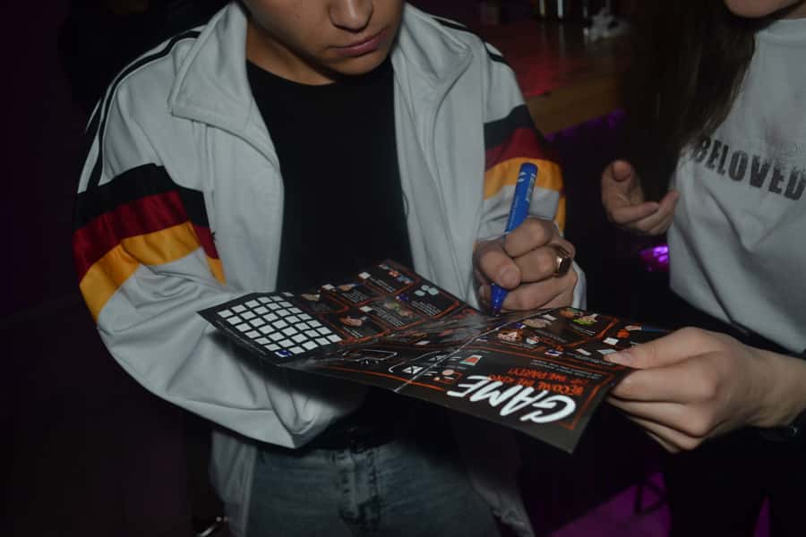 Baku: Guided Bar Crawl with Shots and Nightclub Entry - Stop One: welcome shots and ice-breaker games that break the wall