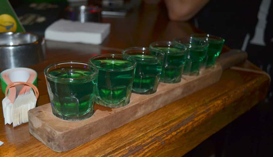 Baku: Guided Bar Crawl with Shots and Nightclub Entry - Food, drinks, and pacing: how not to have a messy night