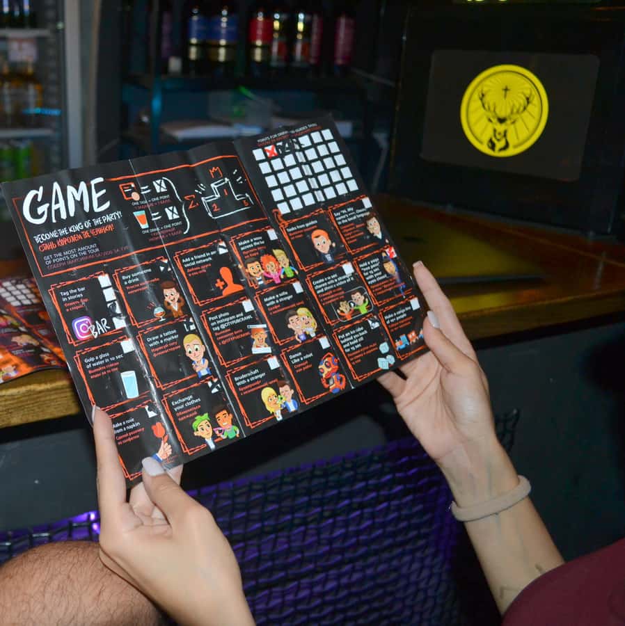 Baku: Guided Bar Crawl with Shots and Nightclub Entry - Meeting at Finnegans, then getting grouped fast