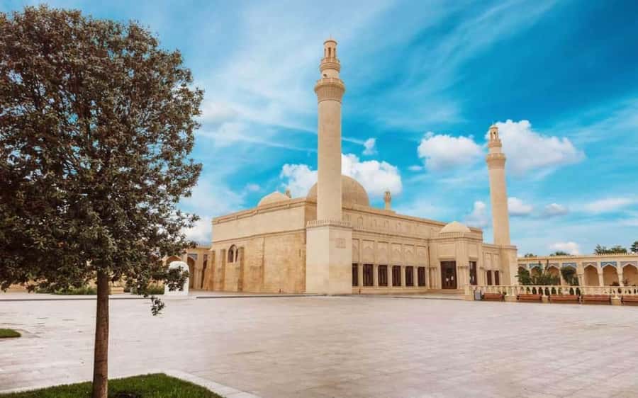 Baku: Guided Day Trip to Gabala with Hotel Pickup & Drop-off - Lunch in Gabala: a needed reset between viewpoints