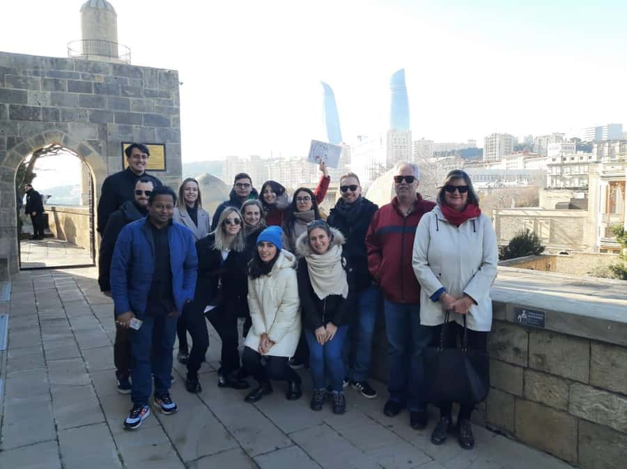 Baku: Historic and Modern Baku Tour ( Day & NIght Tour) - Tea tasting and sweets, the small cultural win