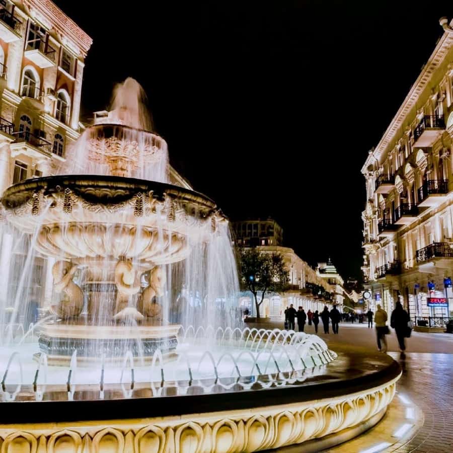 Baku: Light-Up Baku Walking Evening Tour - Walking the Seaside Boulevard after sunset