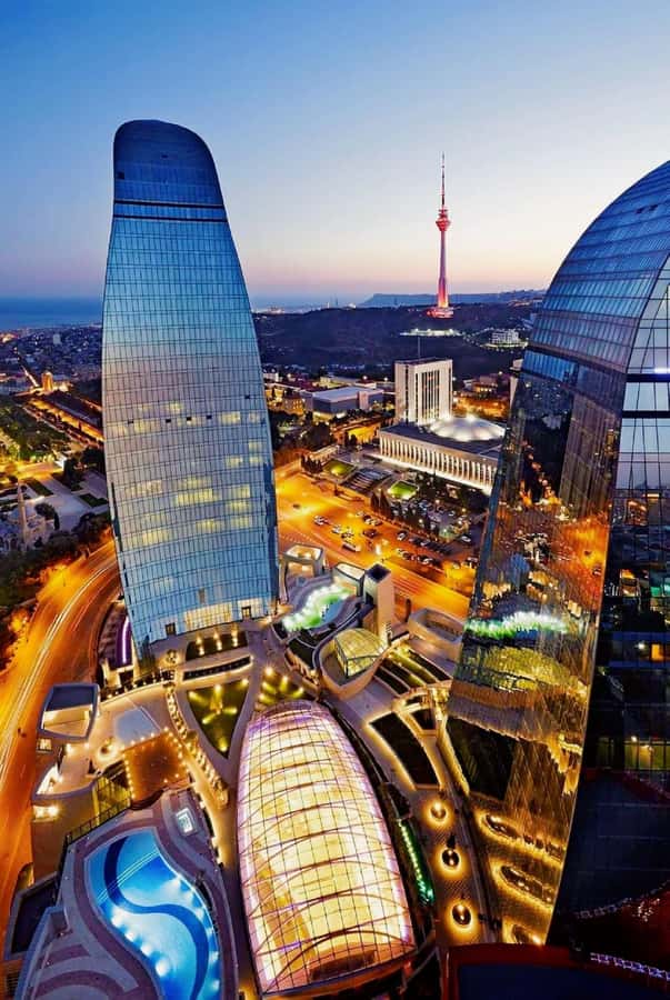 Baku: Light-Up Baku Walking Evening Tour - Little Venice by night, plus a short Caspian boat ride