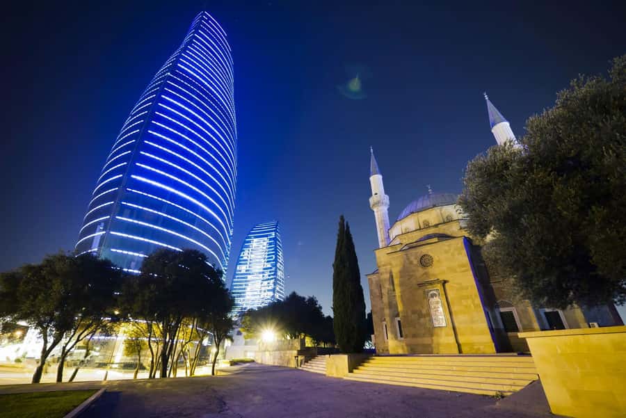 Baku Lights Night Tour with Hotel Pickup - Night Baku in Two Hours, the Easy Way