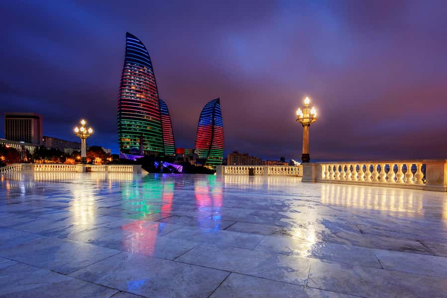 Baku Lights Night Tour with Hotel Pickup - Baku Eye and the boulevard connections