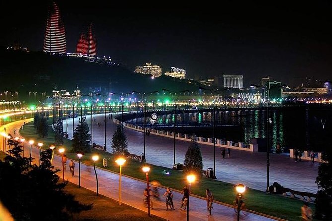 Baku Night City Tour - What the guide and driver add to your experience