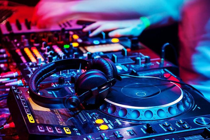 Baku Night Life Experience (All inclusive) - Entry Rules and Security: A Practical Reality Check