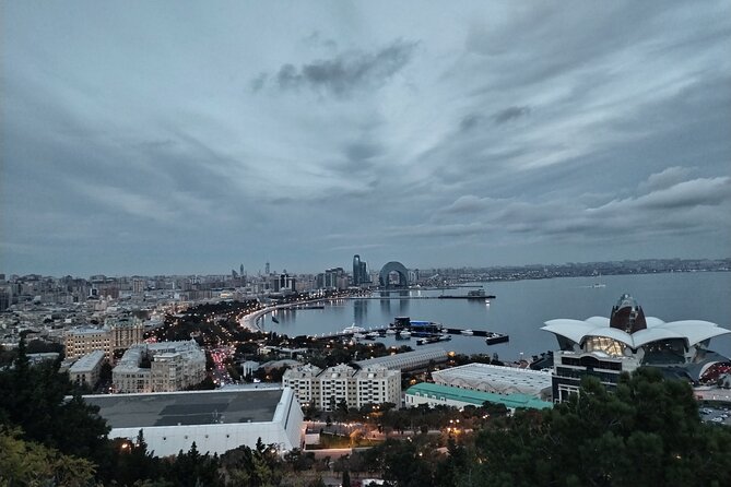 Baku Night Panoramic tour - Price value: what $49 buys you in Baku at night