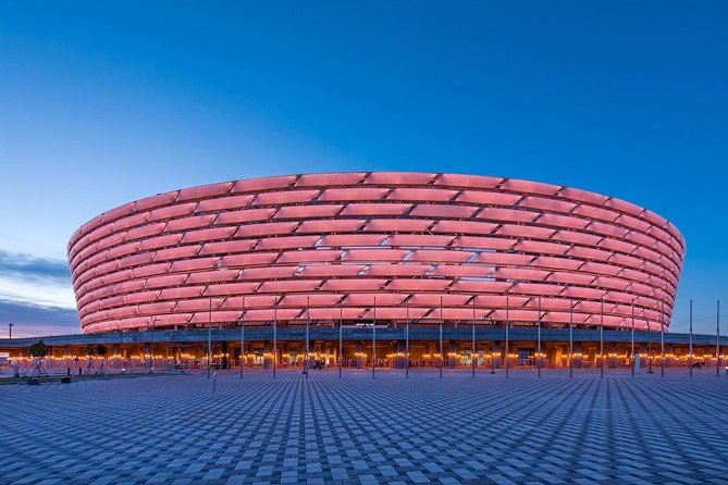 Baku Night Tour - National Flag Square: giant flag energy and wide open views