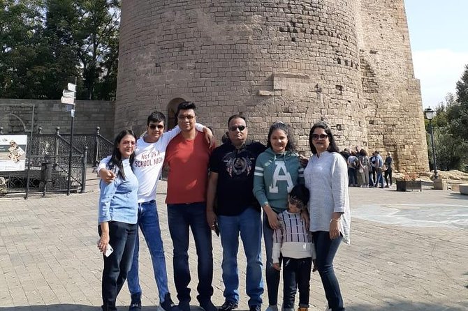 Baku: Old City Walking Tour - Shirvanhsah Museum Time and the Hands-On Stops You Can Use