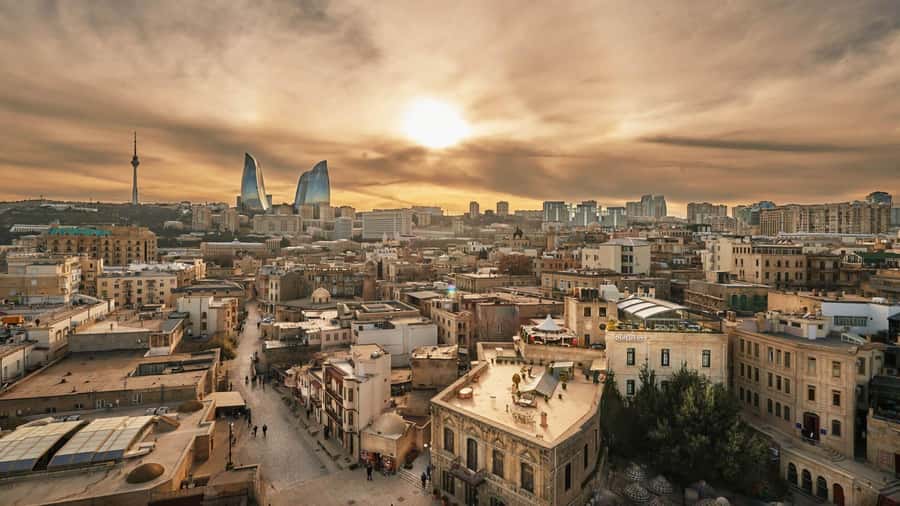 Baku Old Town Walking Tour - Why this Baku Old Town walk feels efficient and real