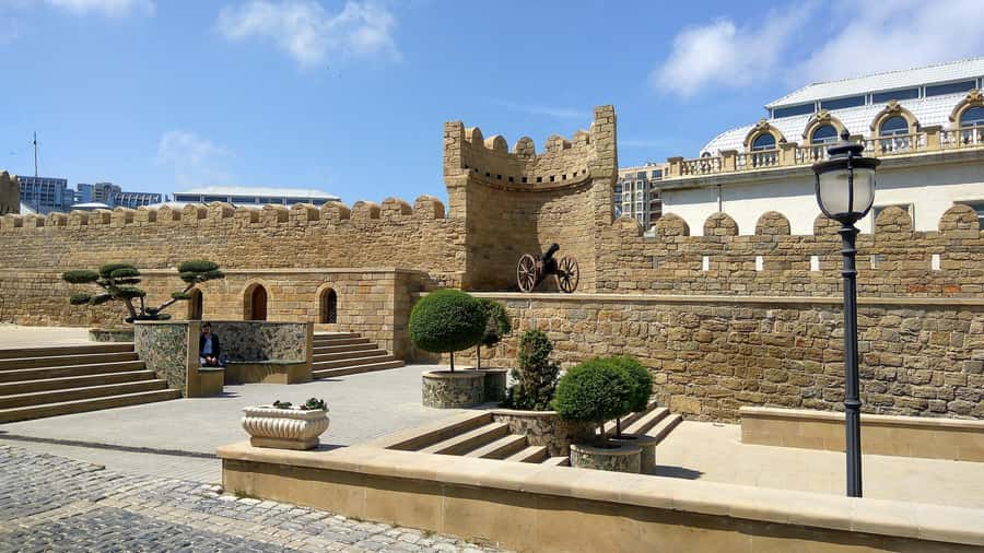 Baku Old Town Walking Tour - Palace of the Shirvanshahs: where power and daily life meet