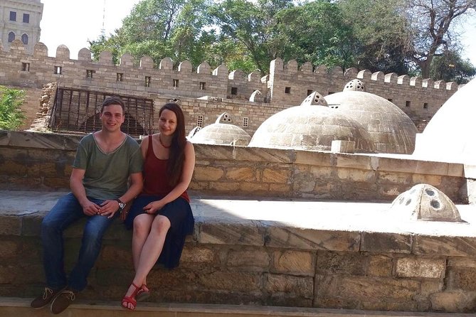 Baku Old Town Walking Tour with a Local - Starting at Icherisheher Metro and finishing on Nizami Street