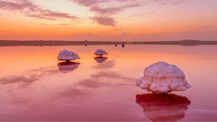 Baku: Pink Lake, Candy Cane & Beshbarmag Mountains - Beshbarmag Mountain: the viewpoint with spiritual weight