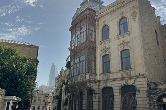 Baku's Ancient Heart - Price and logistics for a $25 Old City experience