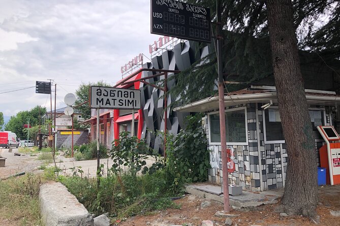 Baku- Tbilisi transfer by car through Lagodekhi border - What you pass by on the drive, and why it matters
