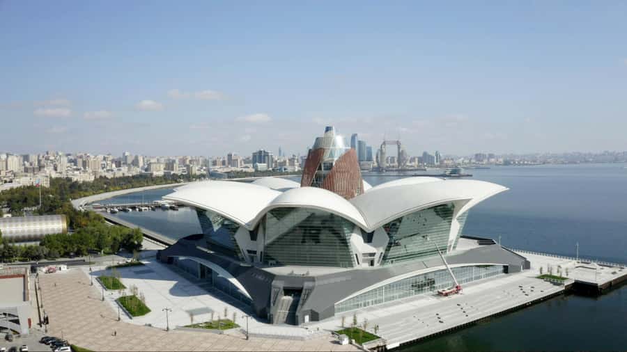 City Highlights Bike Tour - The seaside coffee break you should plan around