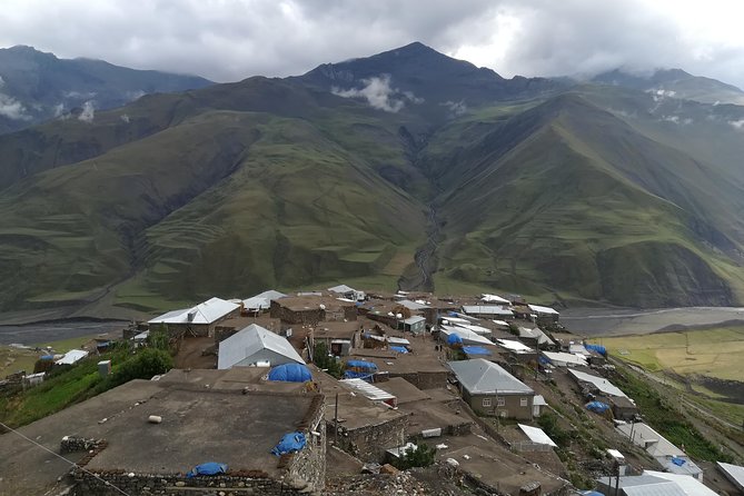 Day Trip to Khinalug, Guba - One hour of moderate hiking: getting the distant view