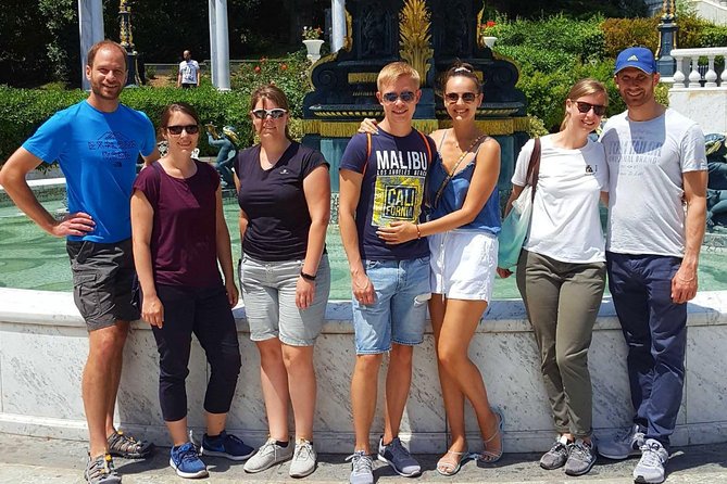 Discover Baku Private 3-hour Tour - What this tour teaches you about oil, religion, and everyday life