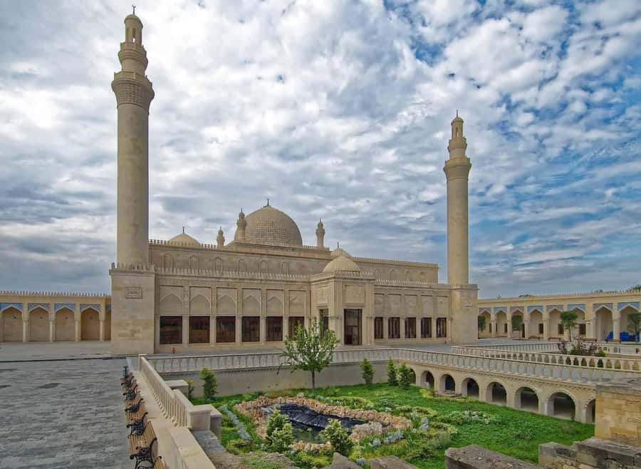 From Baku: Gabala Cable Car, Nohur Lake & Juma Mosque Trip - Shamakhi and the Juma Mosque: Start With a Real Landmark