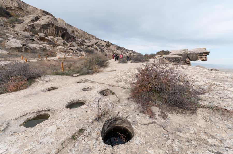 From Baku: Gobustan, Mud Volcanoes & Mosque Private Tour - Mud volcanoes near Baku: strange eruptions, off-road views, and real atmosphere