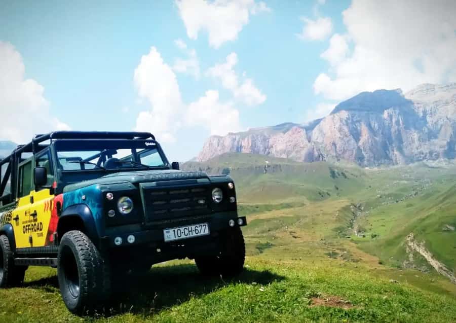 From Baku: Private or Shared Quba & Shahdag Trip with Lunch - Five Finger Mountain: how to get the best look