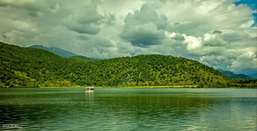 From Baku: Shamakhi and Gabala scenic tour - Nohur Lake: high mountains, quiet water, and a real change of pace