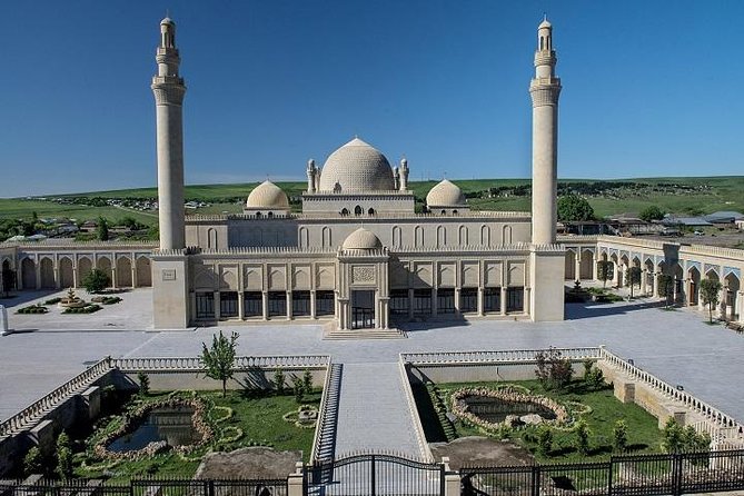 Gabala-Sheki Tour 2 Days, 1 Night (All Inclusive) - How to work with your private guide on a packed schedule