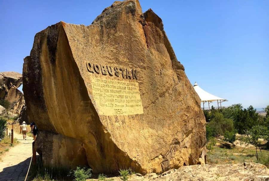 Gobustan & Absheron Tour with Free Old City Walking Tour - Gobustan National Park: walking among prehistoric petroglyphs