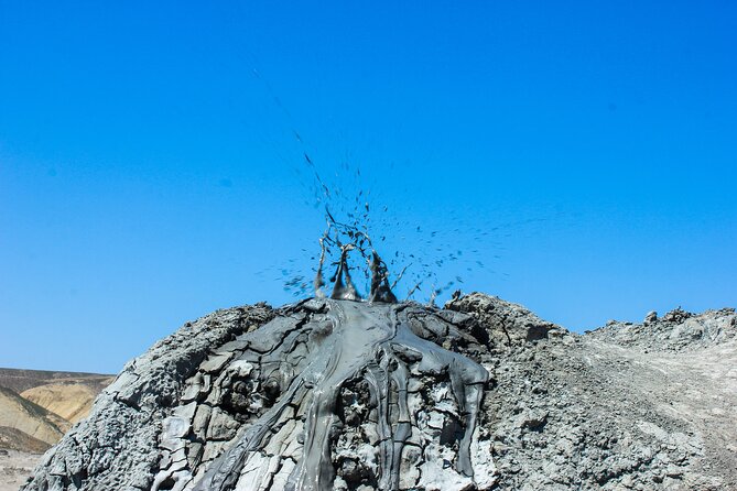 Gobustan and Mud volcanoes PRIVATE TOUR - Gobustan rocks: walking through 6,000 years of carvings