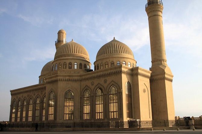Gobustan, Mud Volcano, Burning Mountain and Fire Temple Tour - Bibi Heybat Mosque and the First Oil Well: Two Stops That Anchor the Day