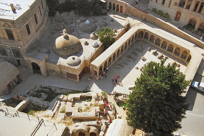 Group Walking Tour in Baku Old City - Mosques in sequence: Muhammad Mosque and Juma Mosque