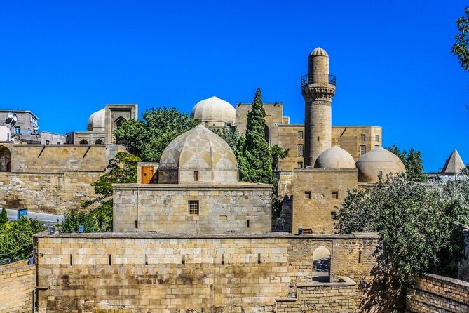 Guided Old City Tour on Baku's Timeless Charm - Baths and caravanserais: where Baku got practical