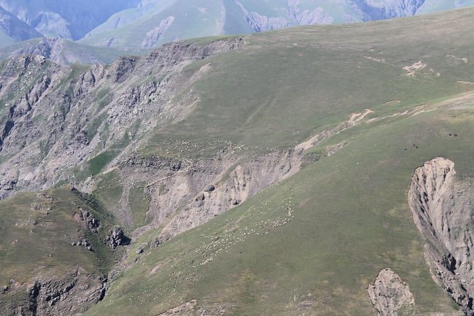 Hiking to Laza and Mujug Waterfalls - Mujug Waterfall (54 m): the Big Moment at the End of the Trail