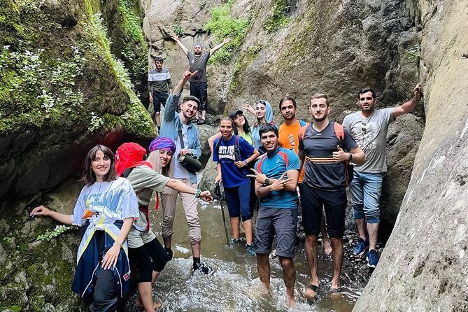Hiking to Mystic Nisagala Canyon - Nisagala Waterfall: A Short Pause That Feels Like a Reward